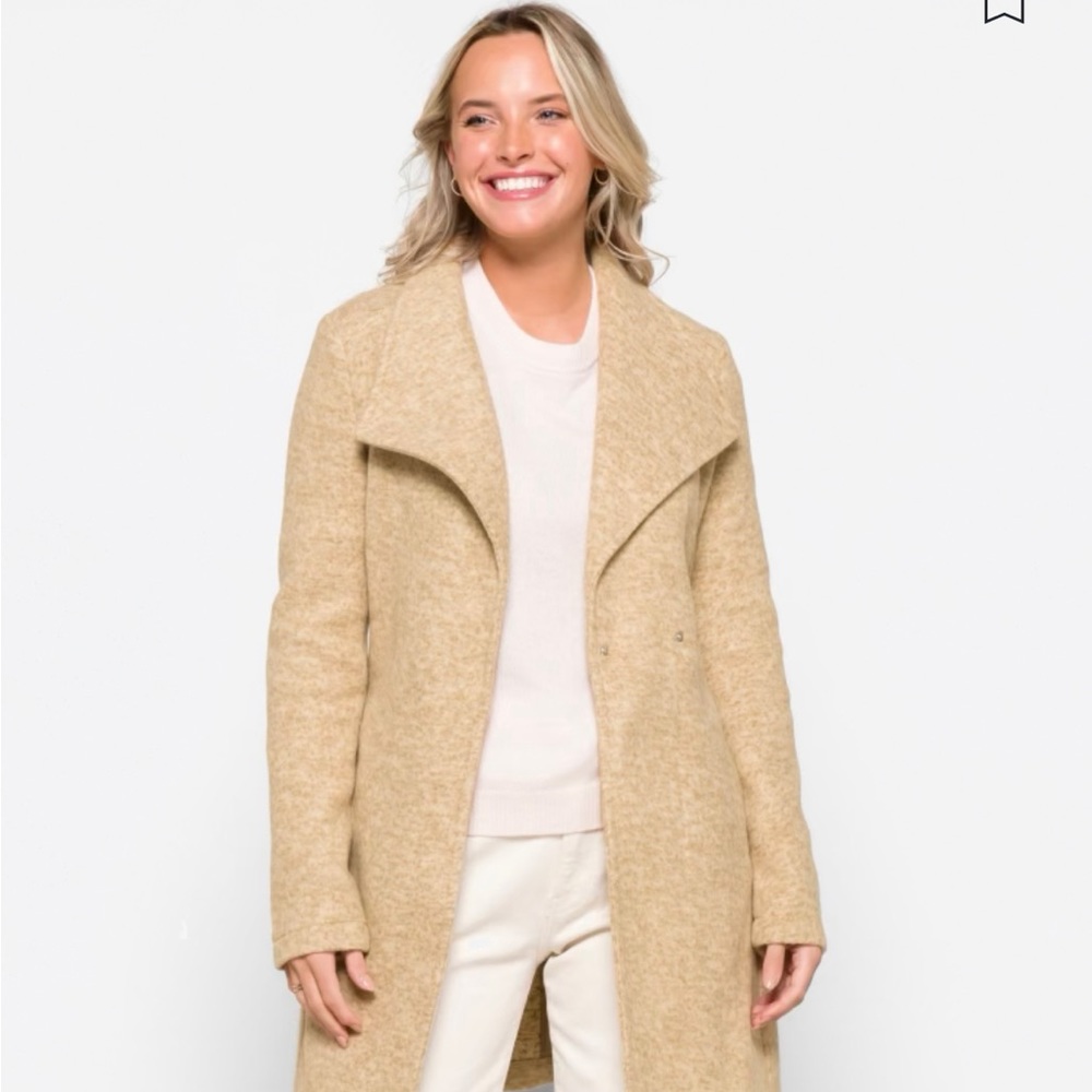 Large Vero Moda belted jacket